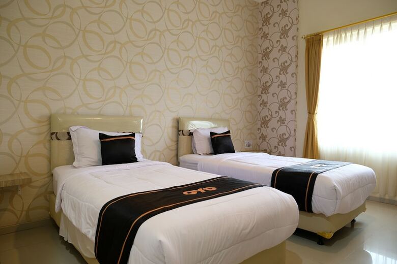 Hostal Oyo 1616 Hotel Central City 2