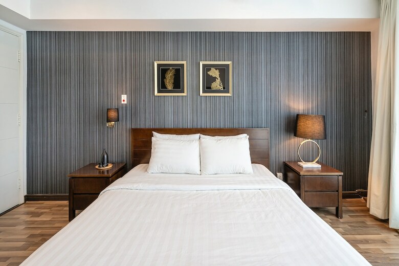 Bed & Breakfast Saigon Suites Collection By Idg In D1
