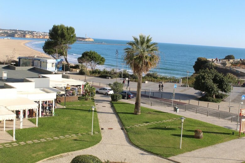 Great New Apartment In Praia Da Rocha