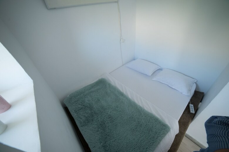 Mathe Apartments 4