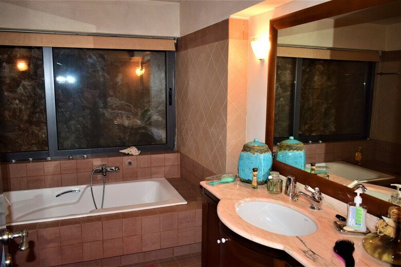 Zeus Villa- Seaview Luxury Villa