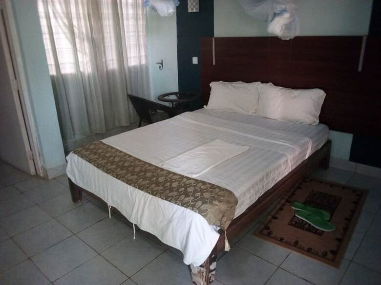Bed & Breakfast Kiembeni Resort