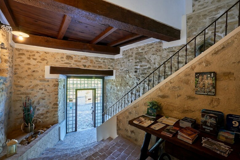 Agroturismo Castrum Resort