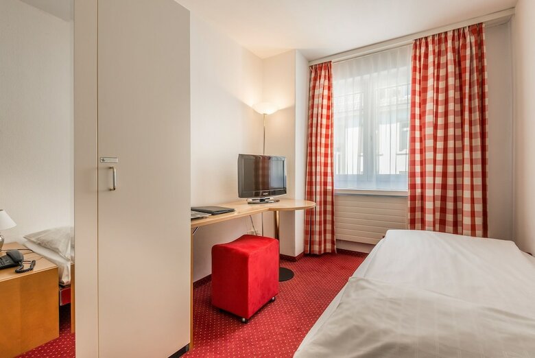 Hotel Alpina