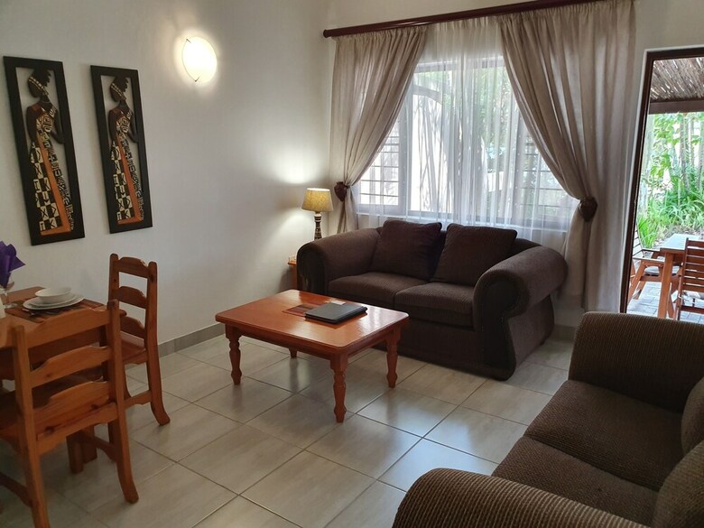 Hotel Ndiza Lodge & Cabanas
