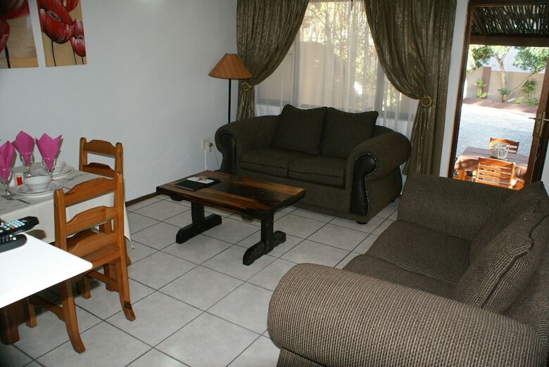 Hotel Ndiza Lodge & Cabanas