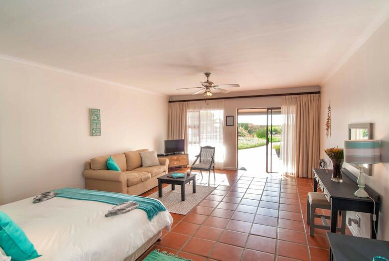 Hotel Wind-rose Guest House