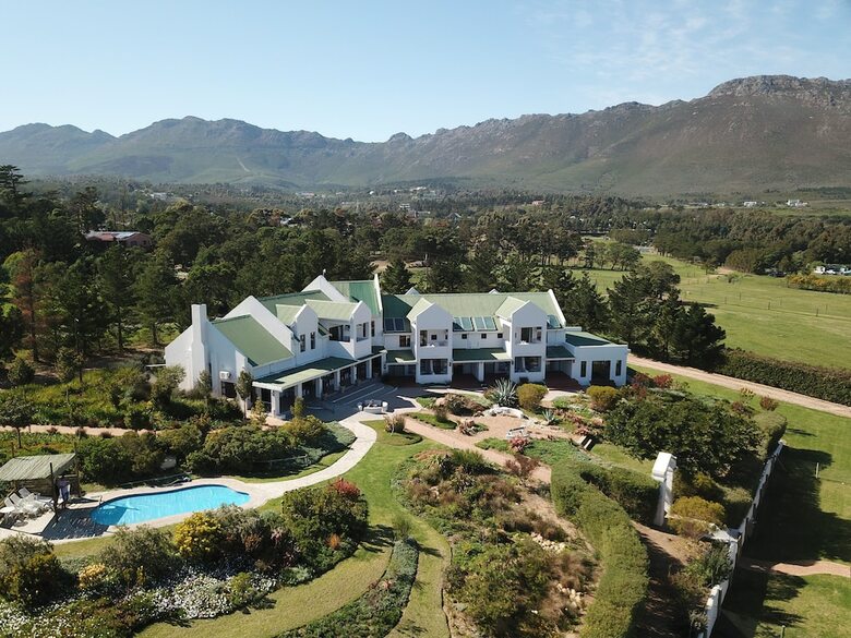 Hotel Wind-rose Guest House