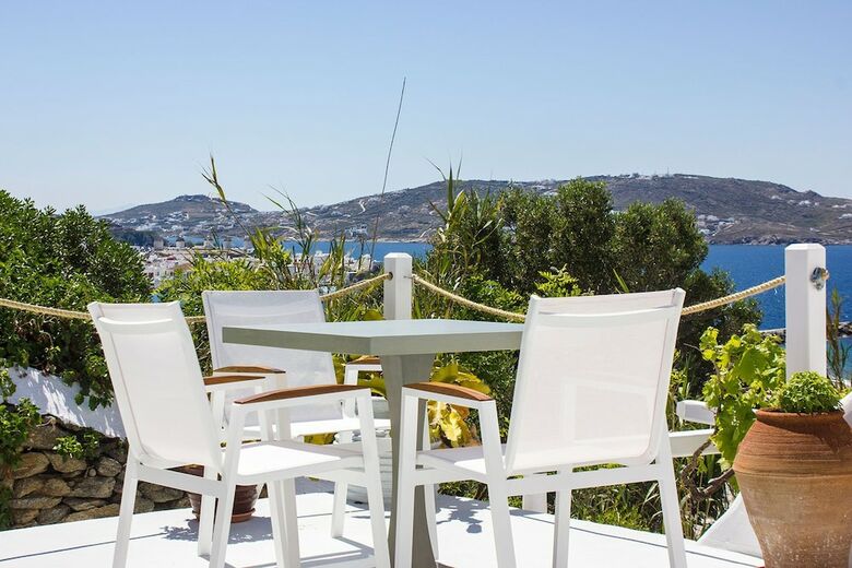 Omiros The Feelgood Hotel