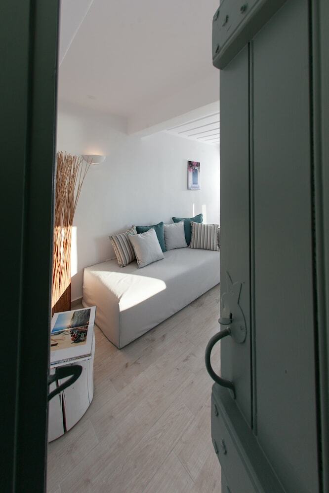 Omiros The Feelgood Hotel