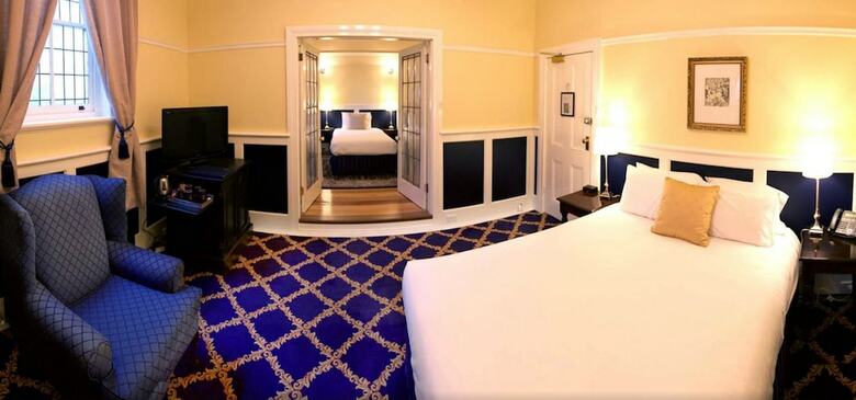 The Carrington Hotel
