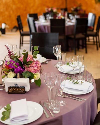 Hotel Ostrov River Club