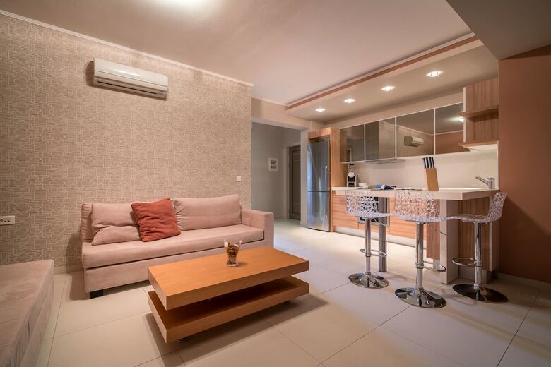 Aparthotel Kymothoe Elite