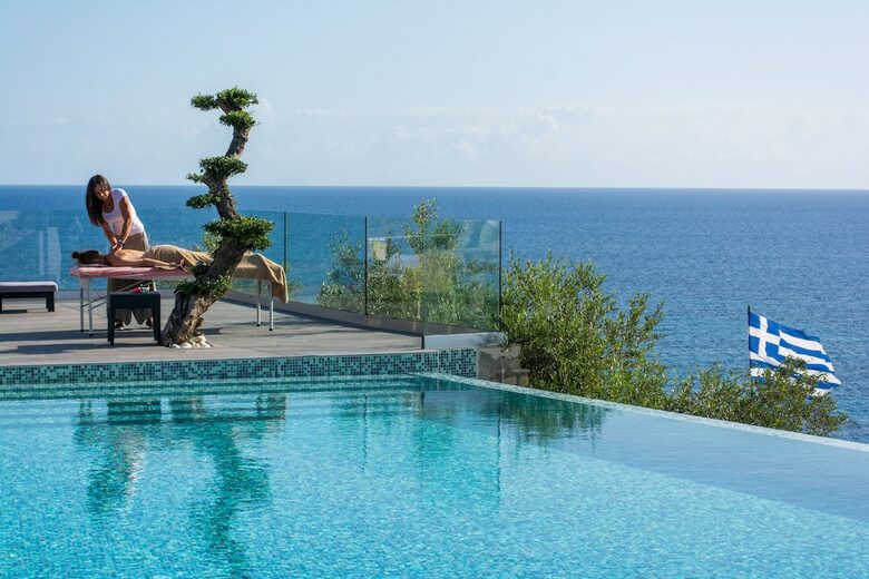 Aparthotel Kymothoe Elite