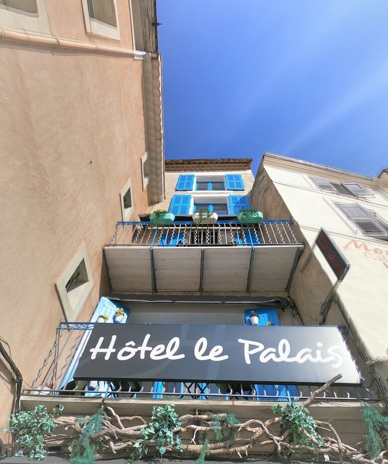 Hotel H�tel Restaurant Le Palais