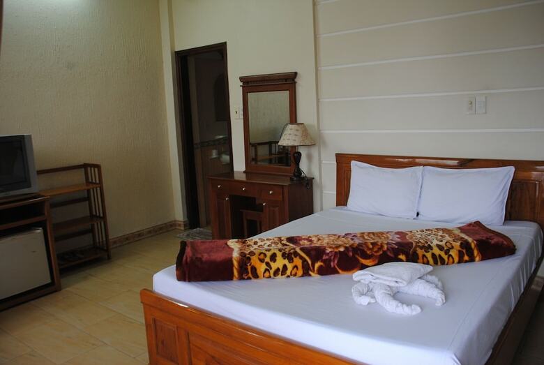 Sunny B Hotel