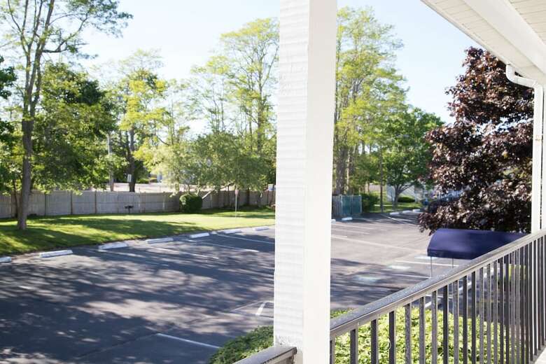 Hotel Tidewater Inn