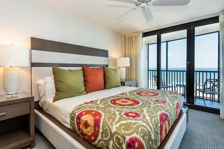 Hotel Pointe Estero Beach Resort