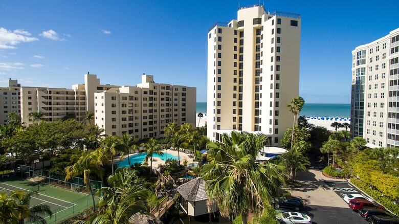 Hotel Pointe Estero Beach Resort
