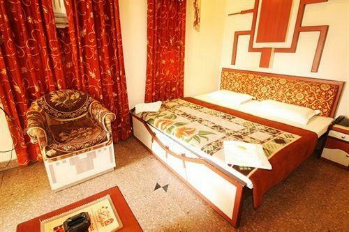 Hotel Kalyan