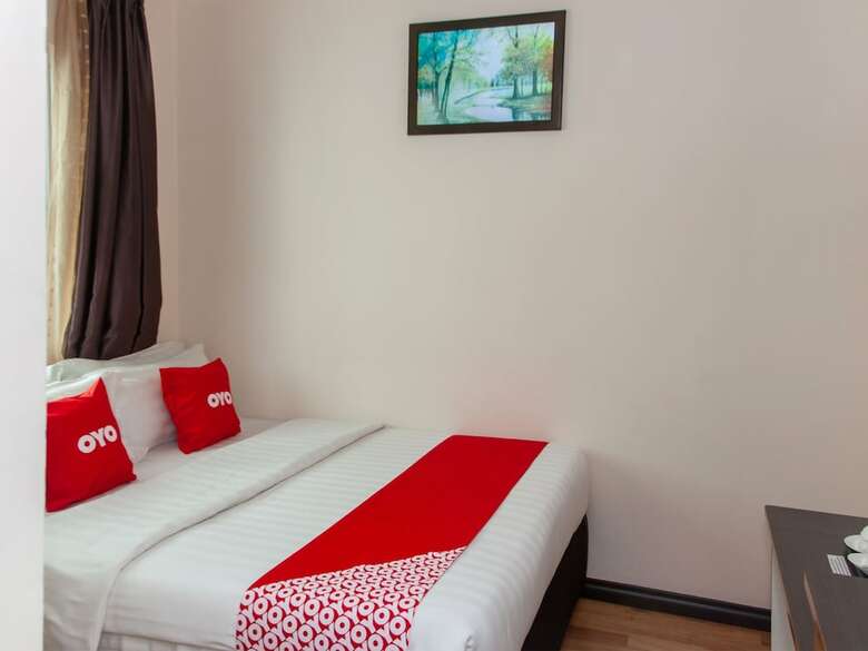 Oyo 89945 Marine Bay Hotel