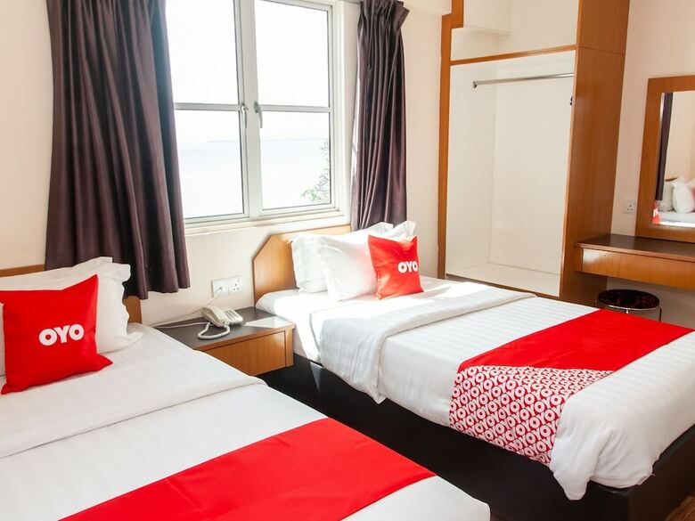 Oyo 89945 Marine Bay Hotel