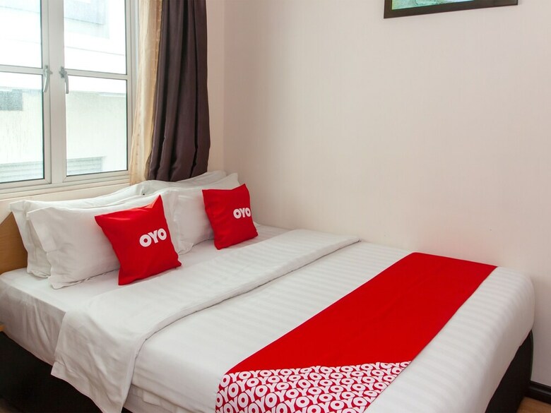 Oyo 89945 Marine Bay Hotel