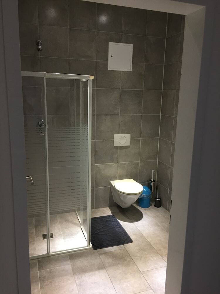 Aks Apartements