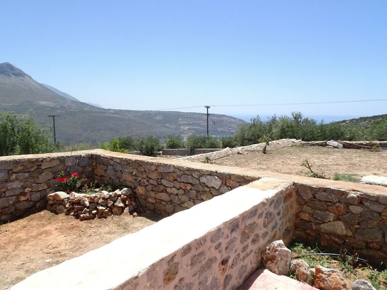 Xemoni Hotel