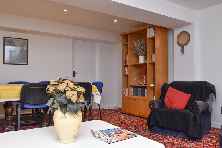 Apartamentos 17th Century Cottage