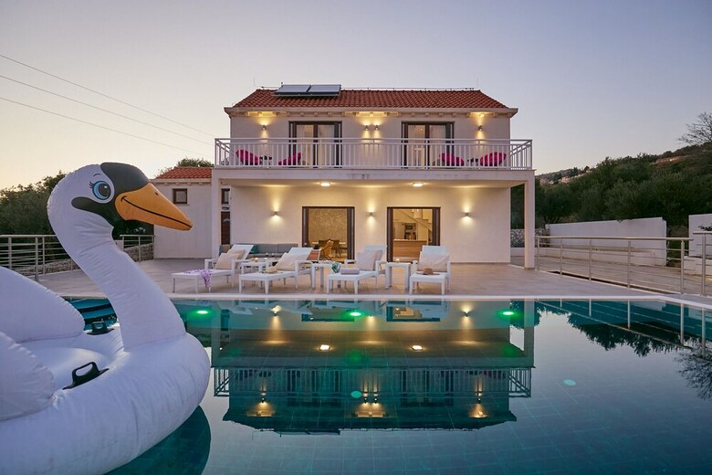 Hedera Estate, Villa Hedera XIV