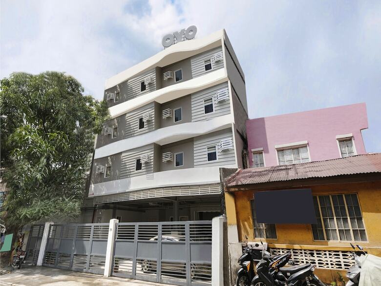Oyo 515 Finnex Hotel