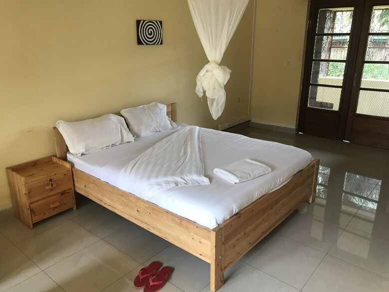 Hotel Motel Mont Huye Ltd