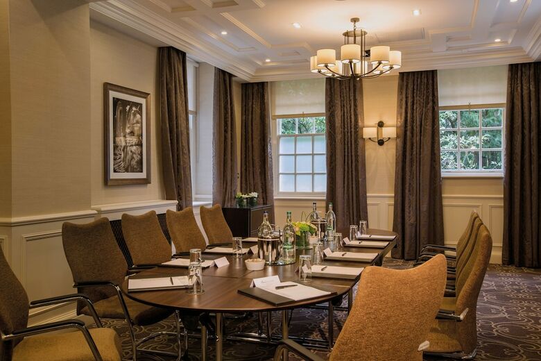 Crathorne Hall Hotel