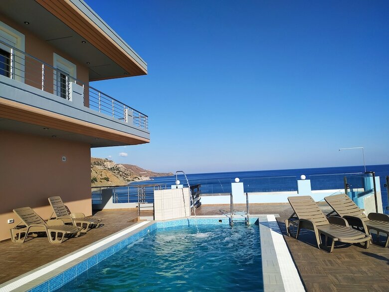 Luxurious Villa Paradise Private Beach