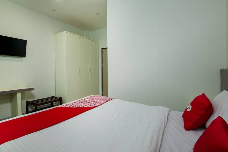 Oyo 2382 Wisata Hotel