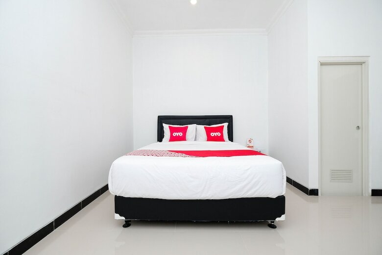 Hotel Oyo 1611 Four D'home