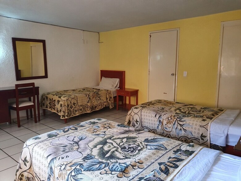 Hotel Capital O Col�n