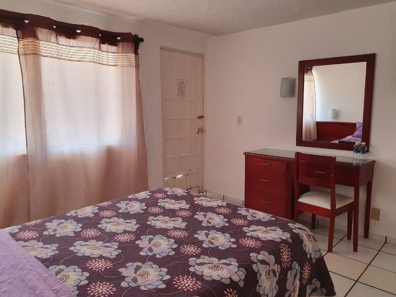 Hotel Capital O Col�n
