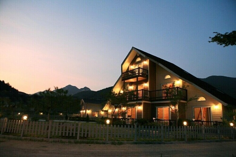 Forest Pension