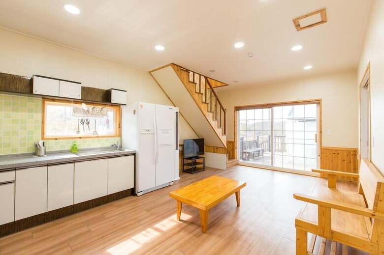 Sunrise Pension