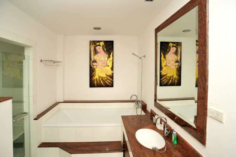 2 Bedroom Sea View Villa Big Buddha