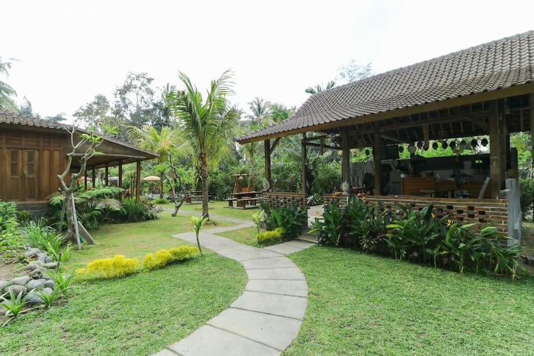 Hotel Kafein House Sangeh