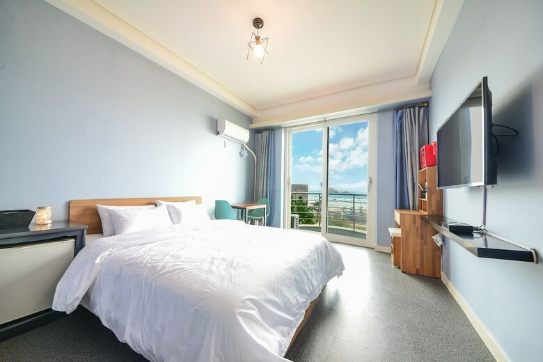 Hotel Goseong Bokee House