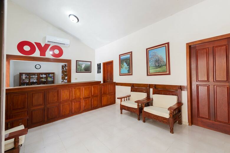 Hotel Coy