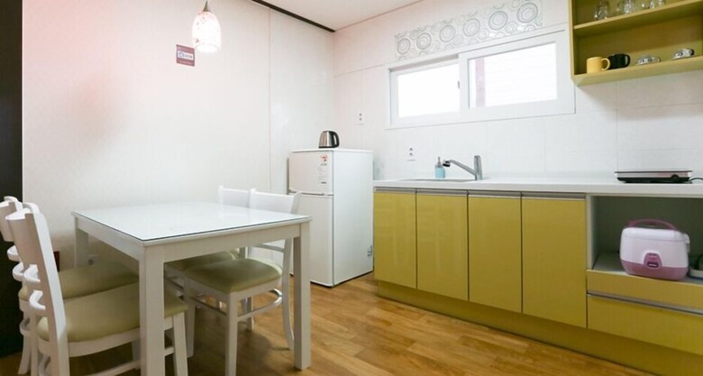 Hotel Mir House 1157