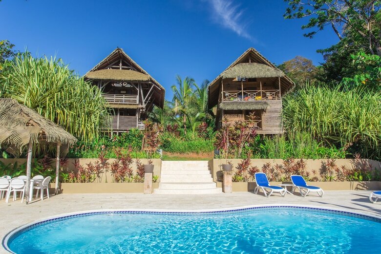 Hotel Red Frog Beach Resort