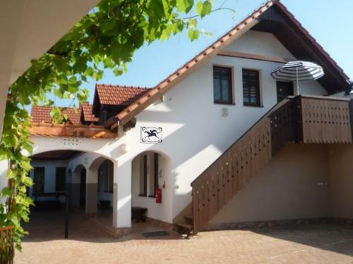 Apartamento Pension ?ern� Jezdec