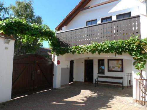 Apartamento Pension ?ern� Jezdec