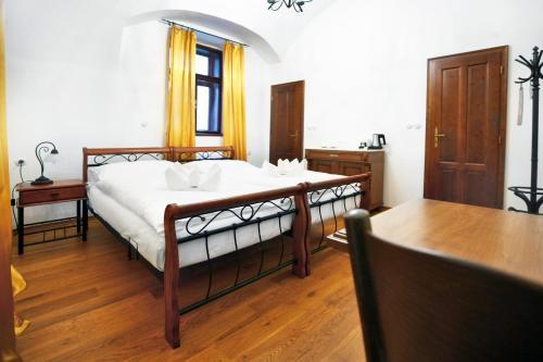 Hostal Angelus Pension